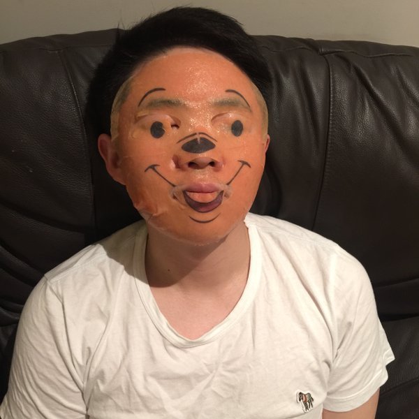 CeUw5sWUIAANGq8.jpg