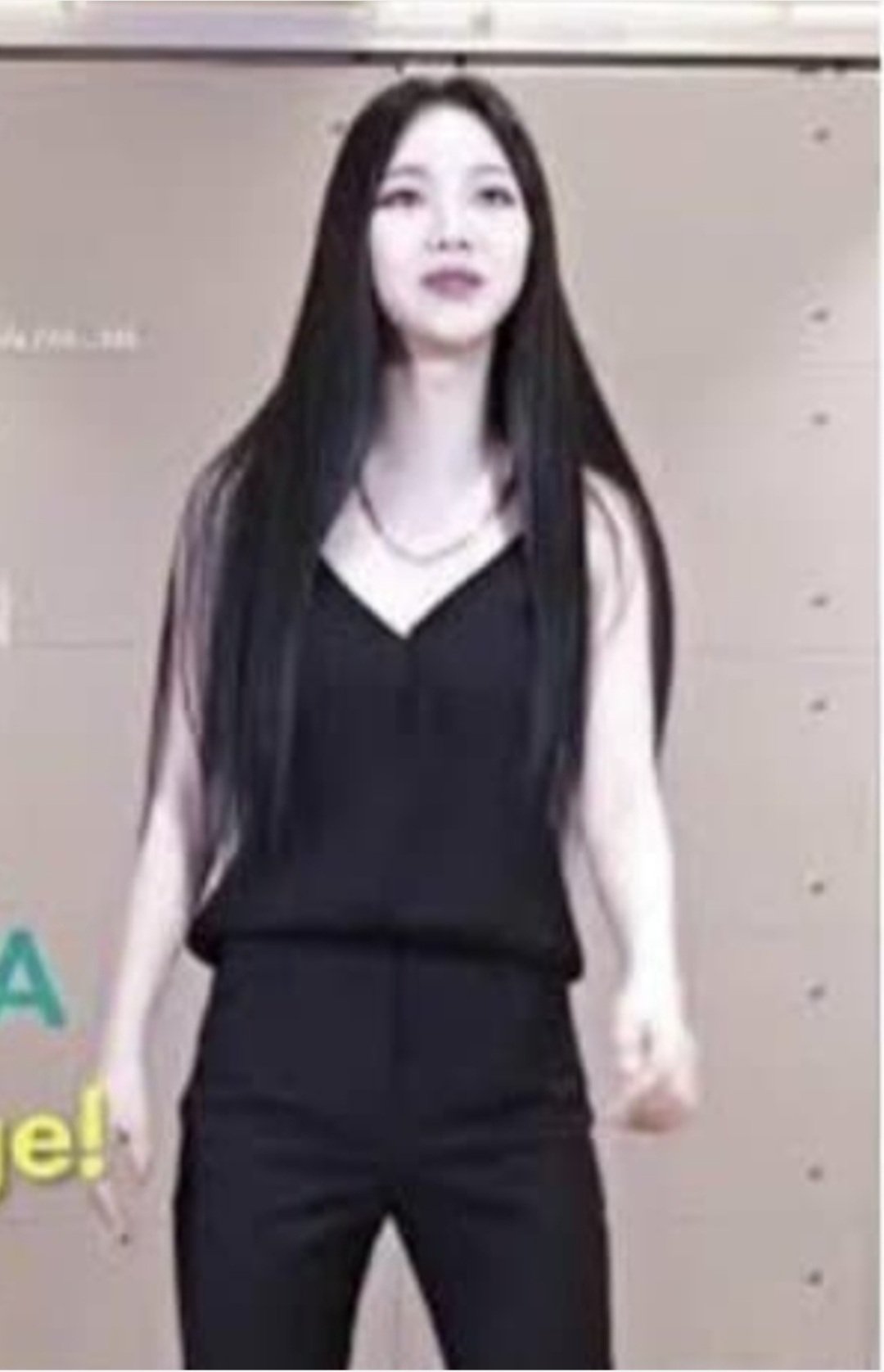 카리나년이 평소 가슴 뽕넣고 실제로는 가슴 작은거 이거보면 알수있다.JPG | 일베-일간베스트 | 일베저장소