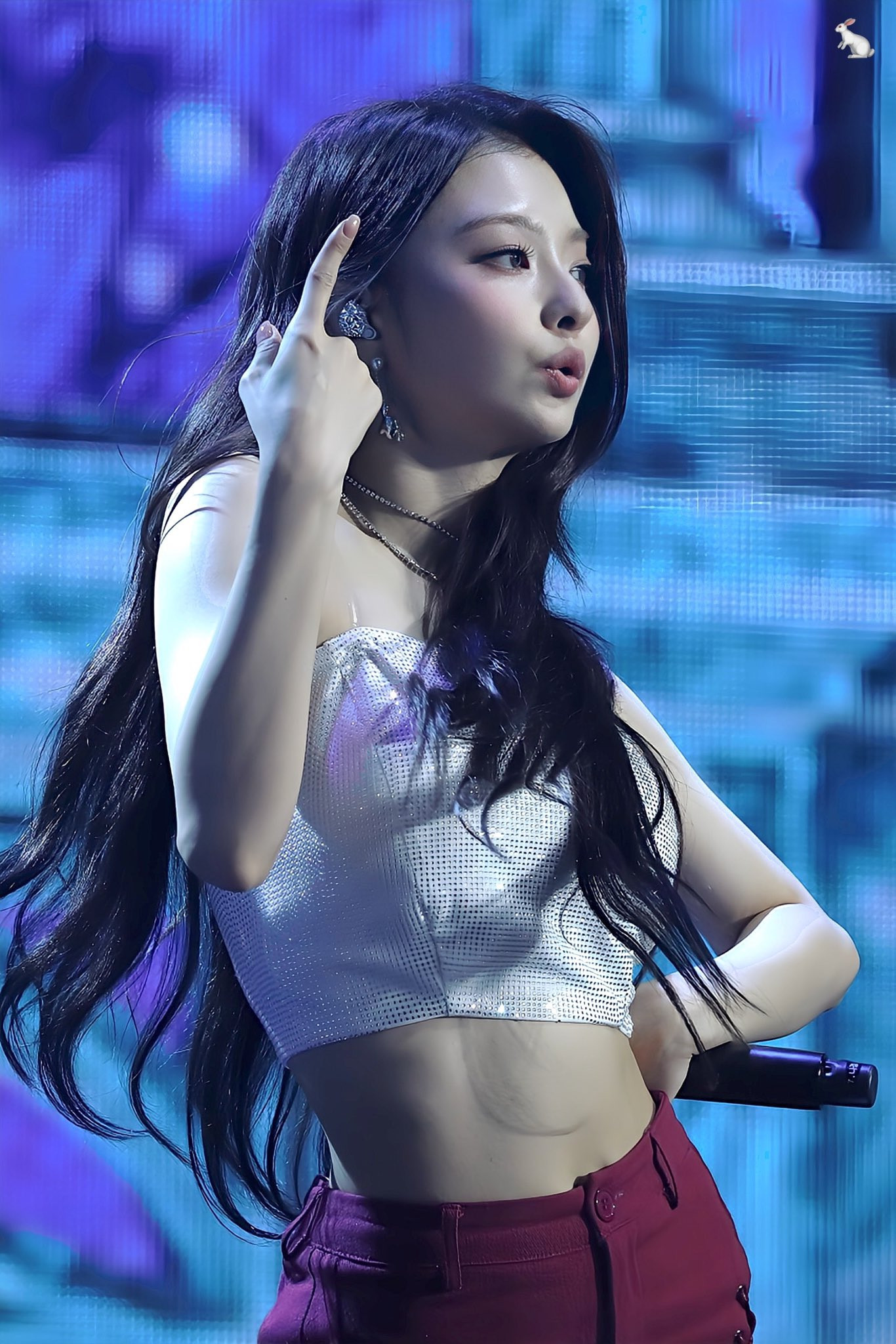 이나경 아기 팔뚝살 | 걸그룹연예인 | 일베저장소